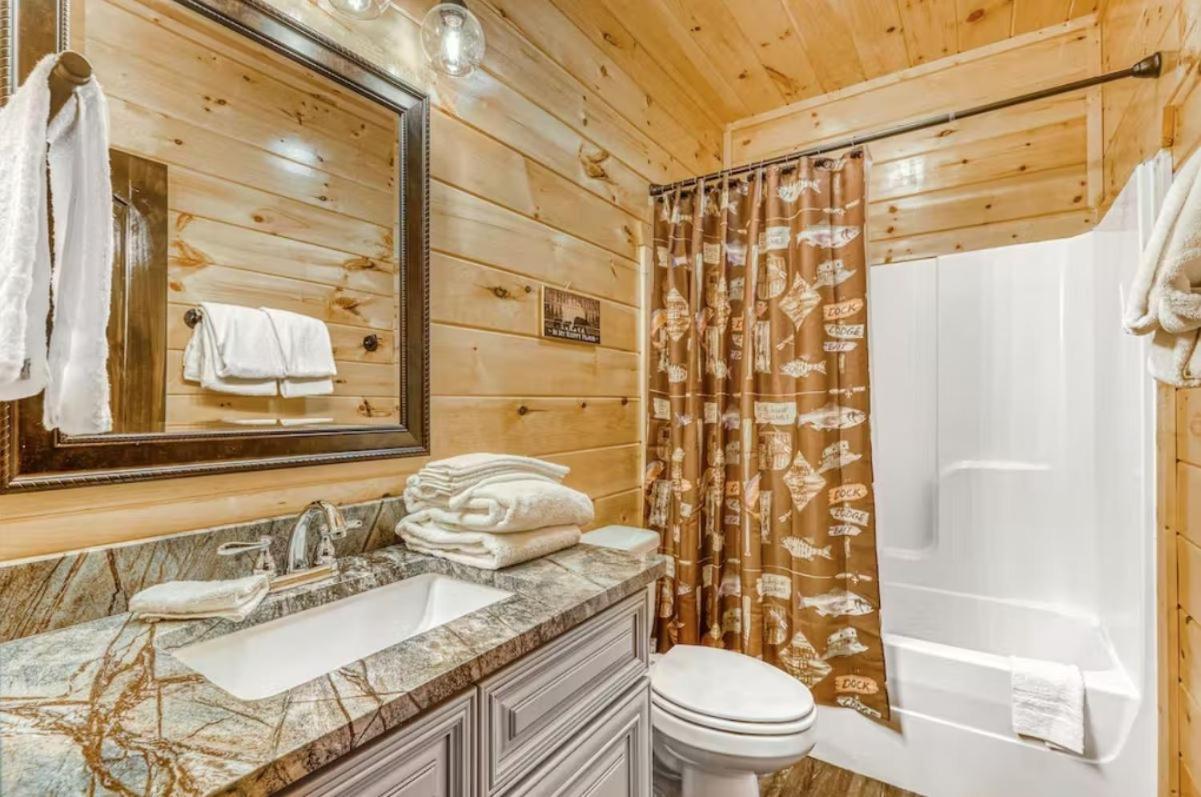 The Great Dogwood Manor By Stony Brook Cabins Gatlinburg Exterior foto