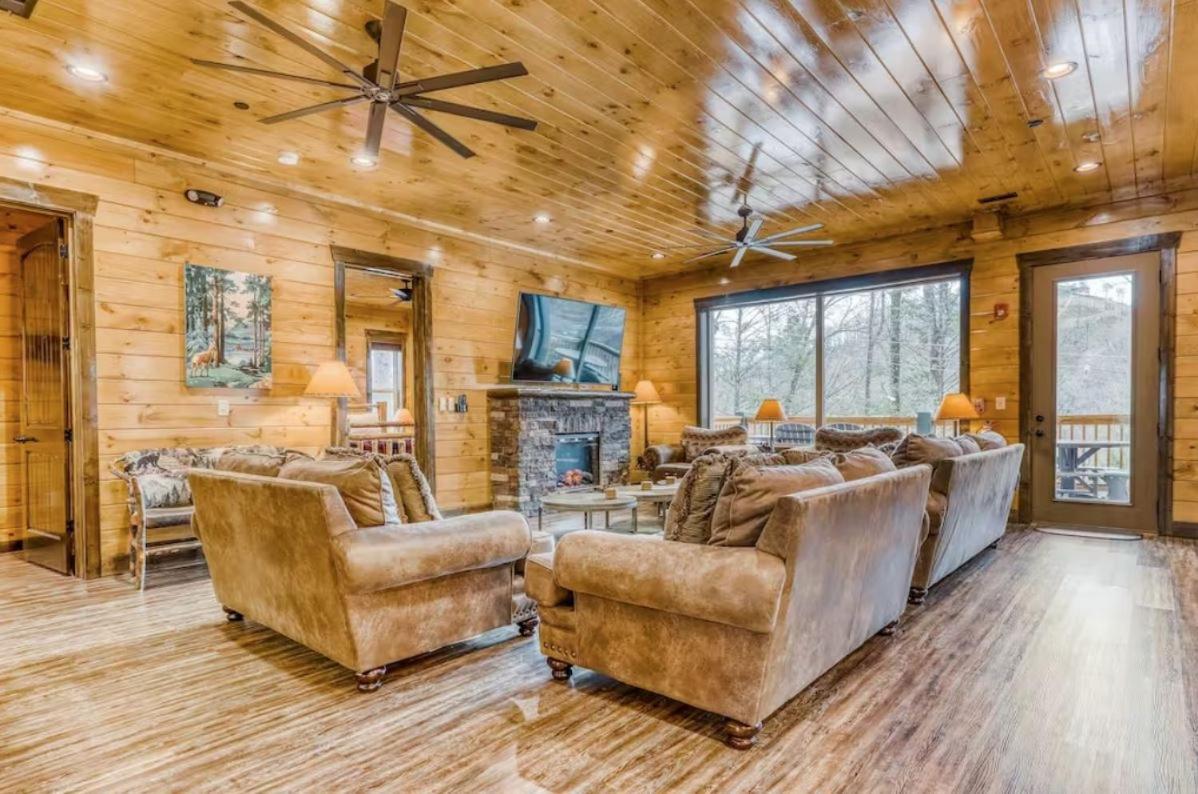 The Great Dogwood Manor By Stony Brook Cabins Gatlinburg Exterior foto