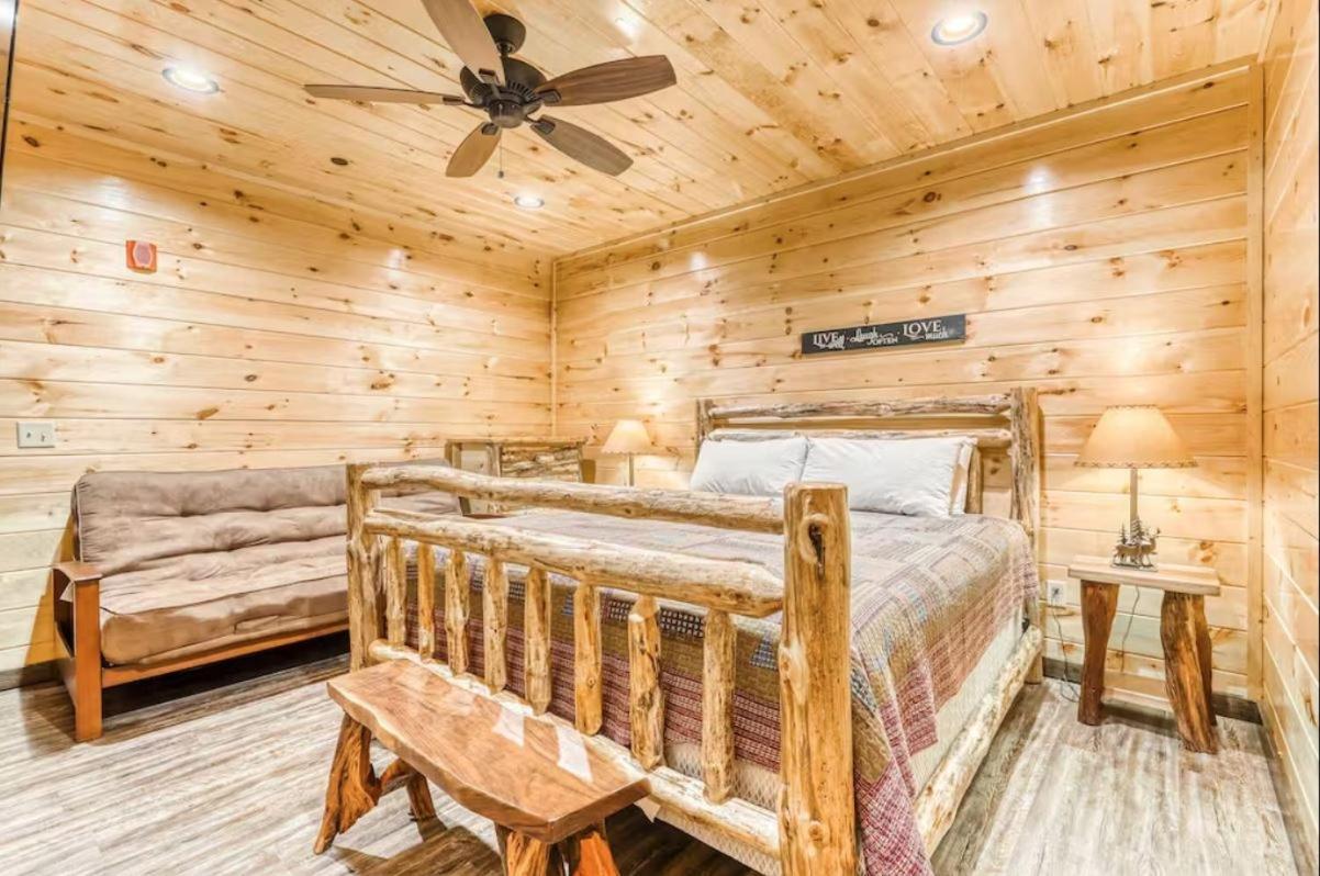 The Great Dogwood Manor By Stony Brook Cabins Gatlinburg Exterior foto