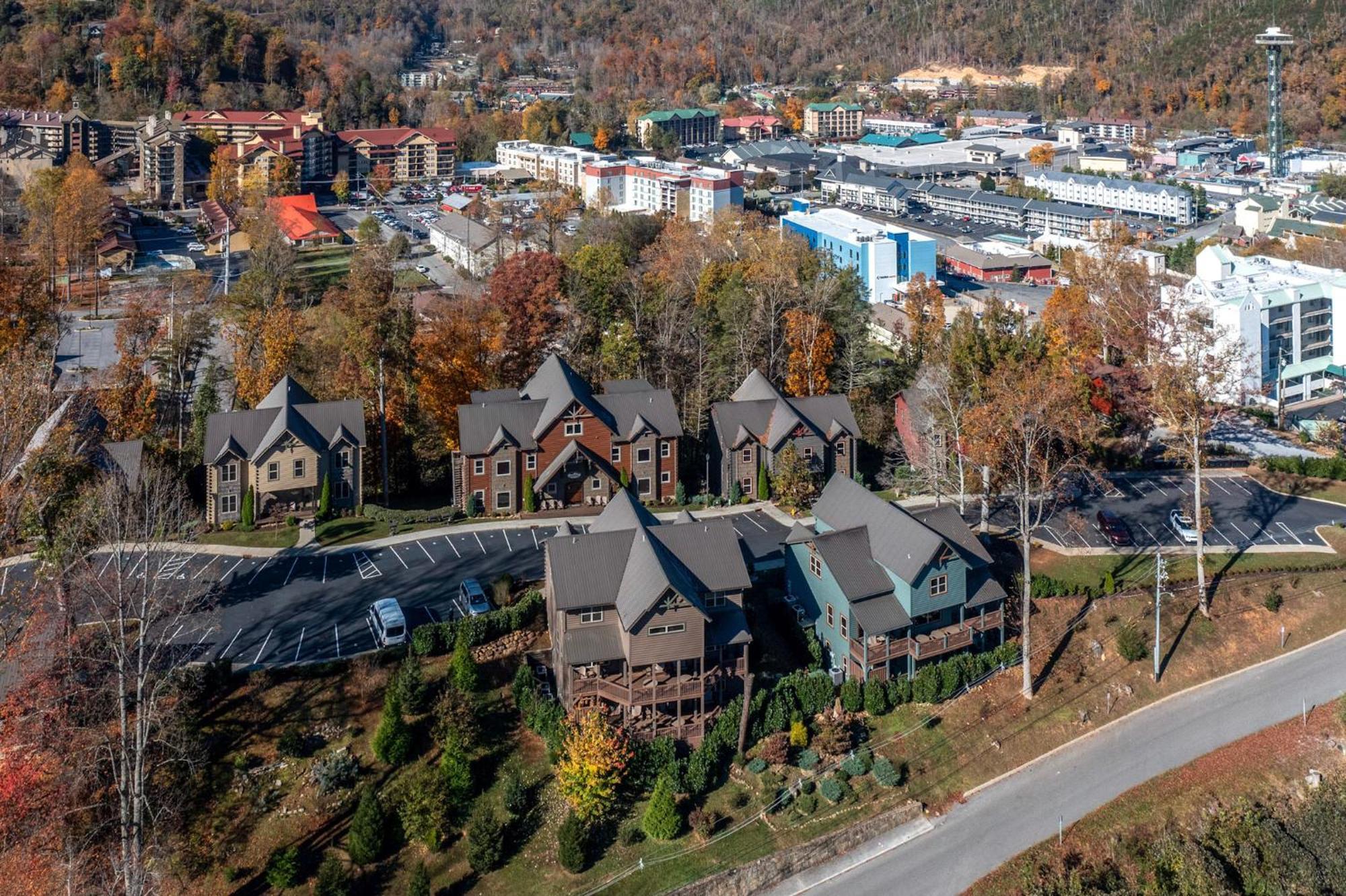 The Great Dogwood Manor By Stony Brook Cabins Gatlinburg Exterior foto